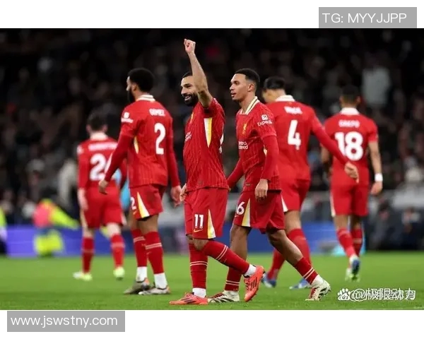 与萨拉赫的对决中谁是最难缠的防守球员分析与讨论