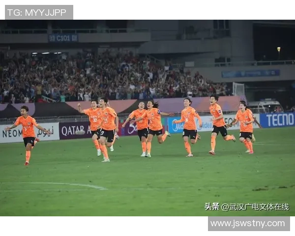 残疾人足球明星比赛展现无畏精神与团结力量的精彩瞬间 残疾人足球明星比赛展现无畏精神与团结力量的精彩瞬间