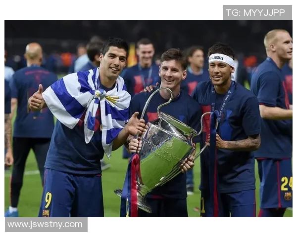 与足球明星内马尔亲密合影的难忘时刻与背后的故事分享 与足球明星内马尔亲密合影的难忘时刻与背后的故事分享