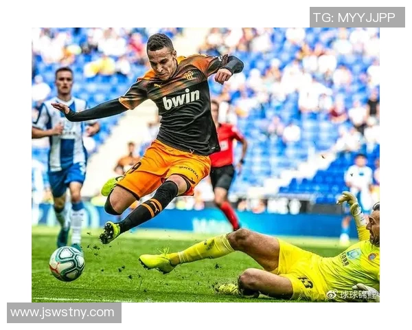 巴伦西亚主场迎战埃瓦尔争夺西甲积分榜关键战役