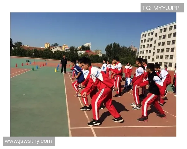 俄罗斯足球传奇老将回顾：辉煌岁月与不朽精神的传承